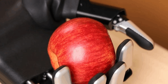 Soft Robotics in Dexterous Hands: Enhancing Flexibility and Safety